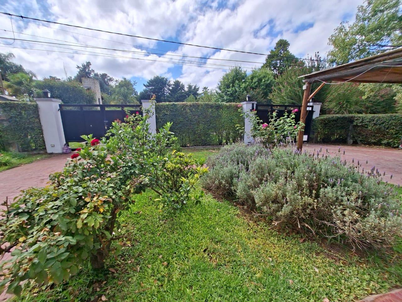 Foto de Venta casa 3 dorm, 2 baños, lote de 1460 m2 en Parque Sakura, imagen 4