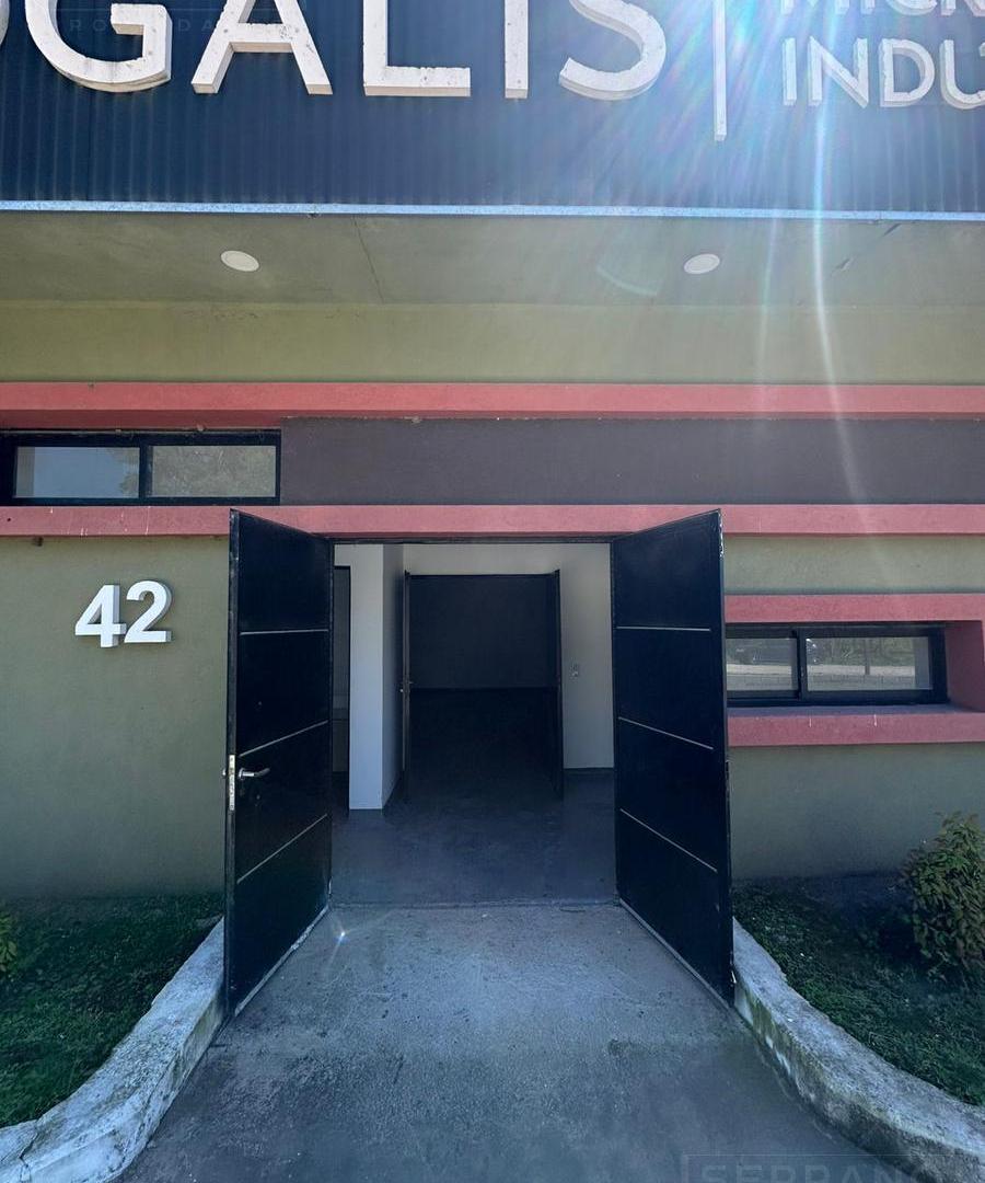 Foto de Venta galpon en Exaltacion De La Cruz, imagen 4