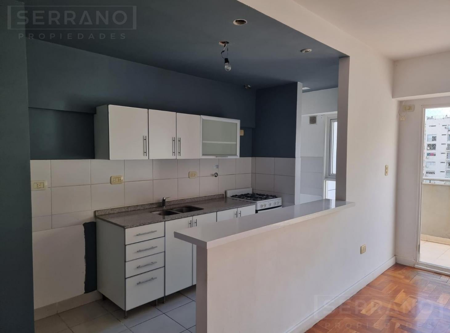 Foto de Alquiler. Departamento 2 Ambientes con cochera y amenities - Villa, imagen 2