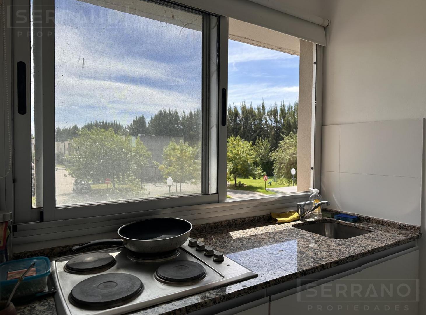 Foto de Venta departamento monoambiente con vista al lago y pileta en, imagen 3