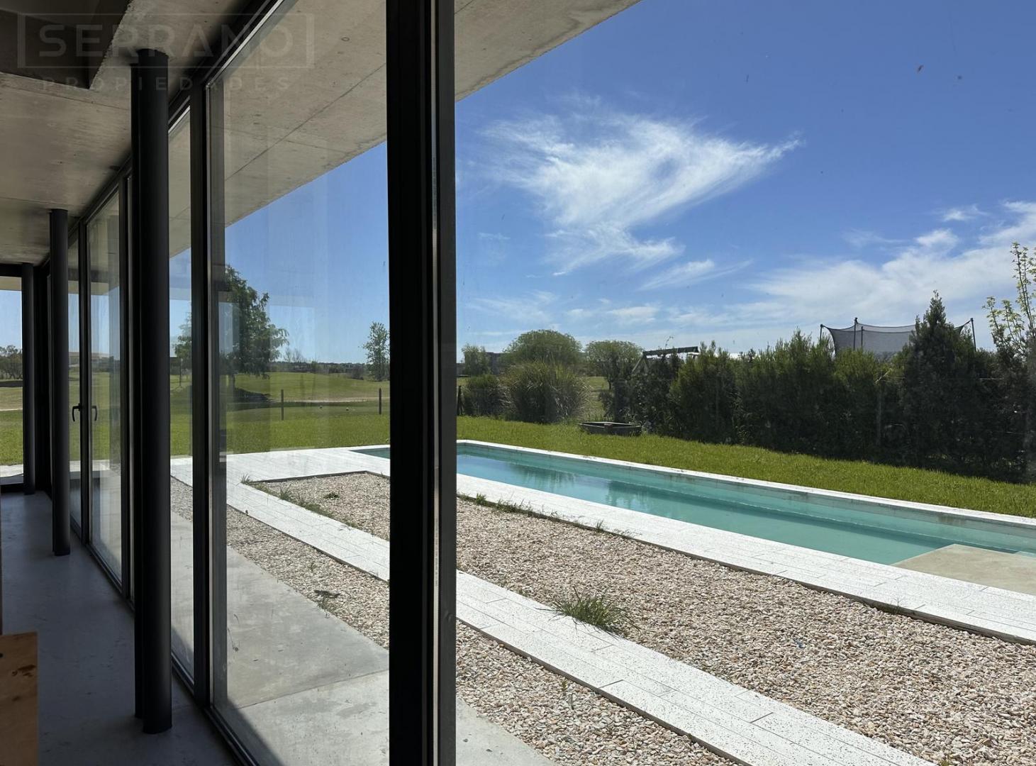 Foto de Casa en alquiler anual de 6 ambientes a estrenar con vista directa al, imagen 2