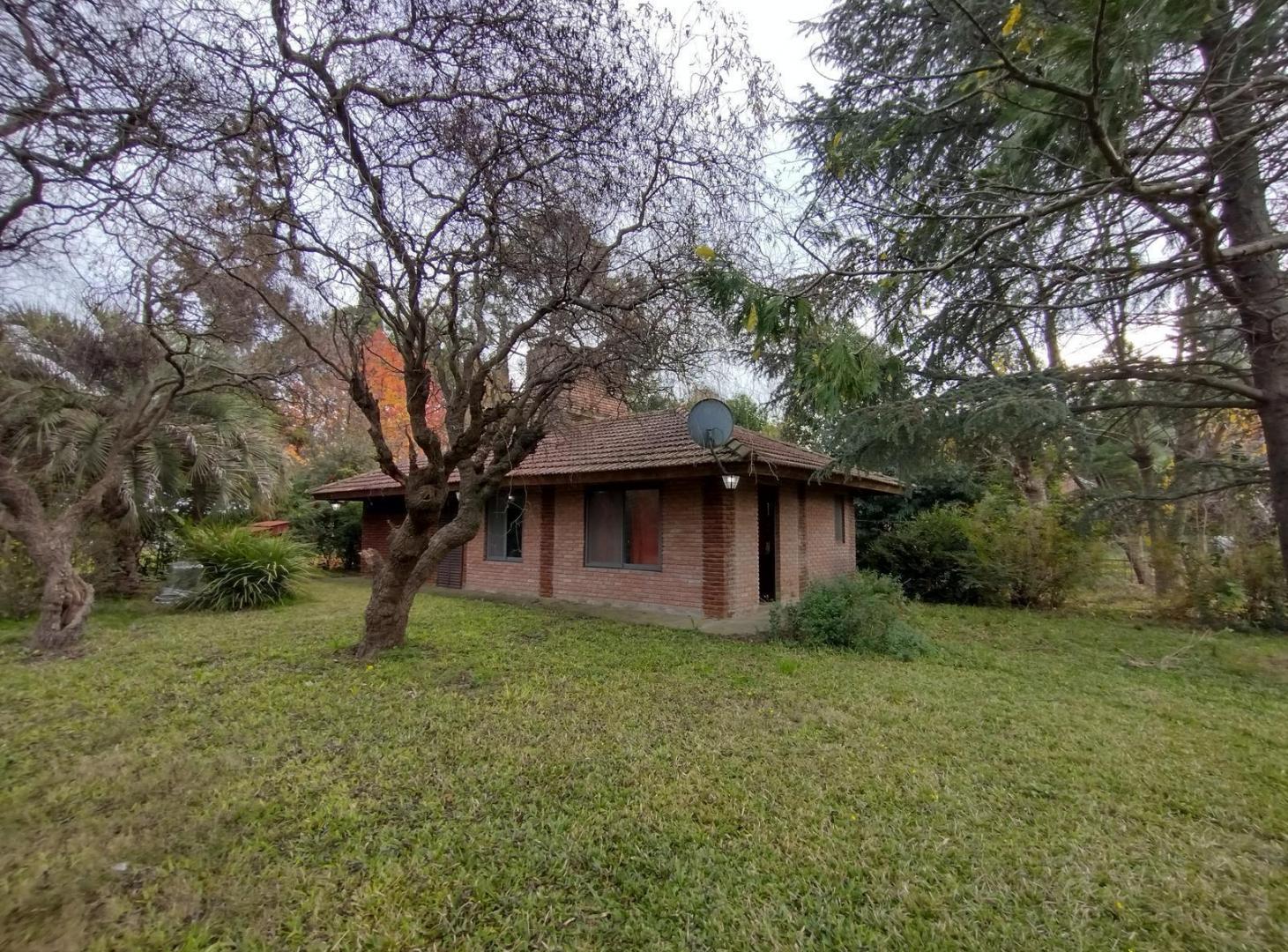 Foto de Venta. Casa dos ambientes. Mas Monoambiente. Pileta y Galpón. Lote, imagen 1