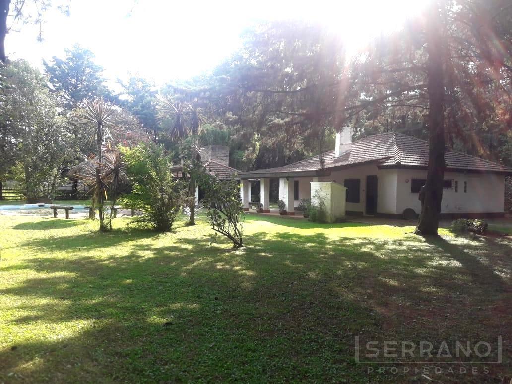 Foto de Venta Casa 4 amb con piscina en Barrio Parque Sakura, Exaltación de la, imagen 3