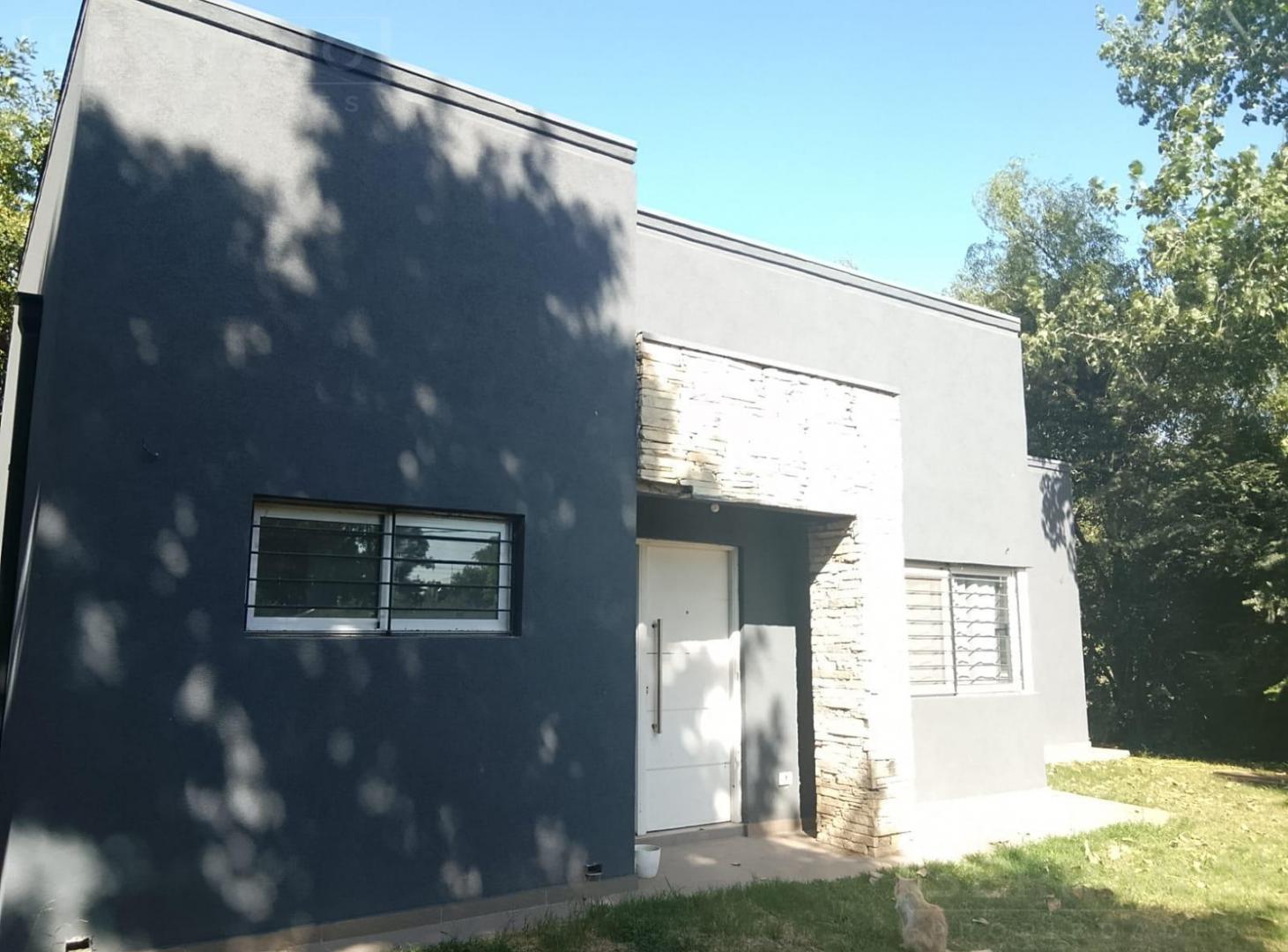 Foto de Venta Casa, 3 dormitorios , dos baños, Parque Sakura, Exaltacion de la, imagen 2