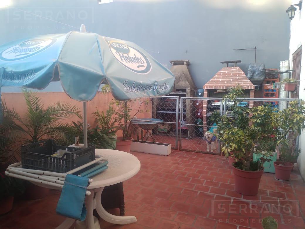 Foto de Venta departamento de 4 ambientes en pleno centro de Escobar, imagen 1