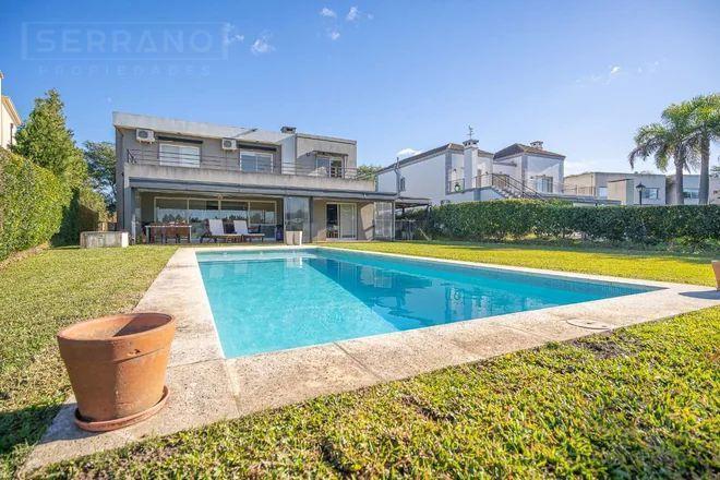 Foto de Casa en venta al golf en San Isidro Labrador, imagen 3