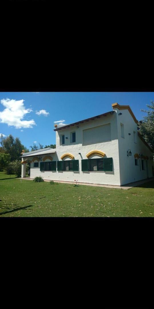 Foto de Venta Casco de Estancia Colonial. 10 hectáreas. Luján., imagen 1