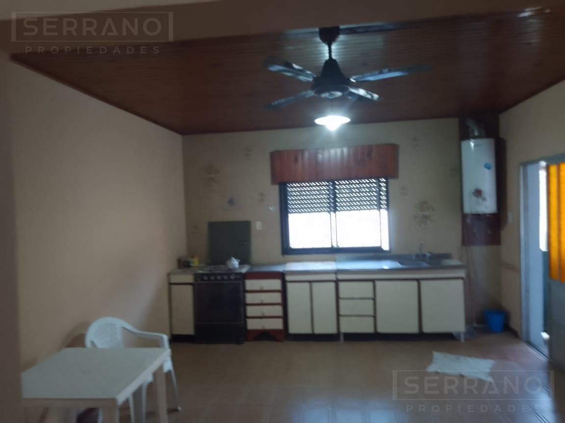 Foto de Venta casa en Baradero Centro con opcion de galpón., imagen 3