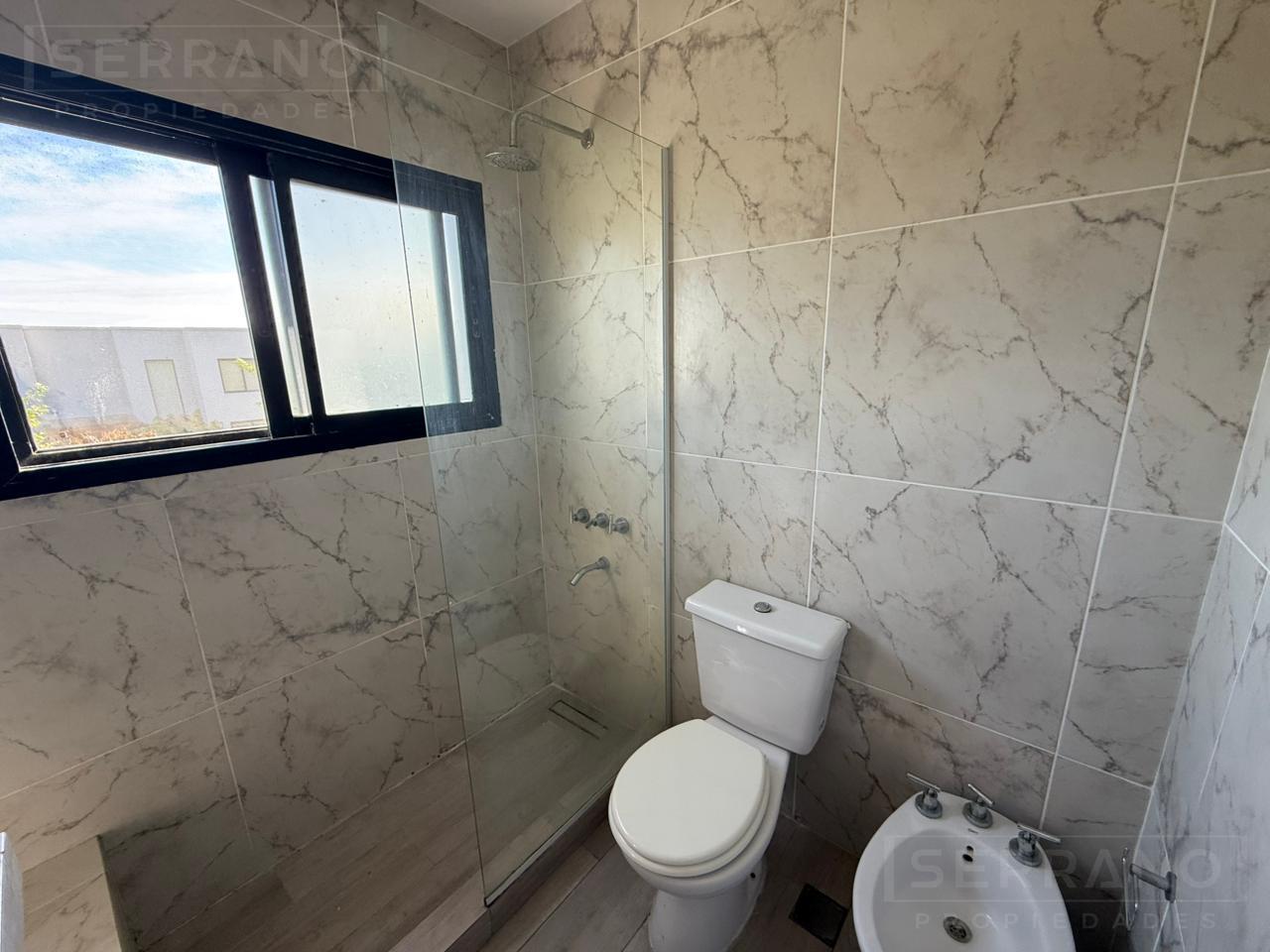 Foto de Alquiler casa 5 amb con pileta en San Agustín, Villanueva, Benavidez, imagen 2