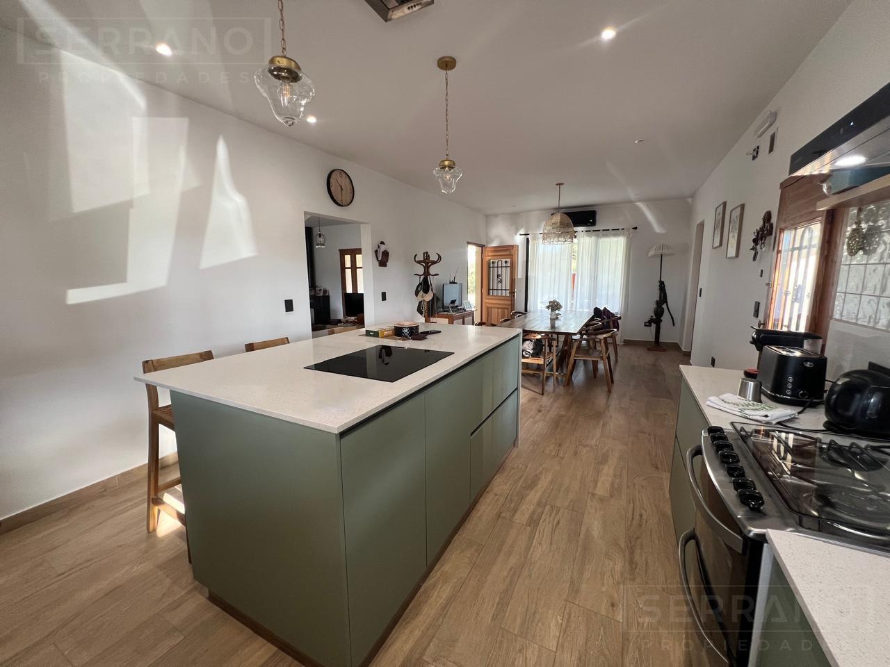 Foto de Venta Casa 5 ambientes con Piscina en Barrio Cerrado Los Juncos - Luján, imagen 3