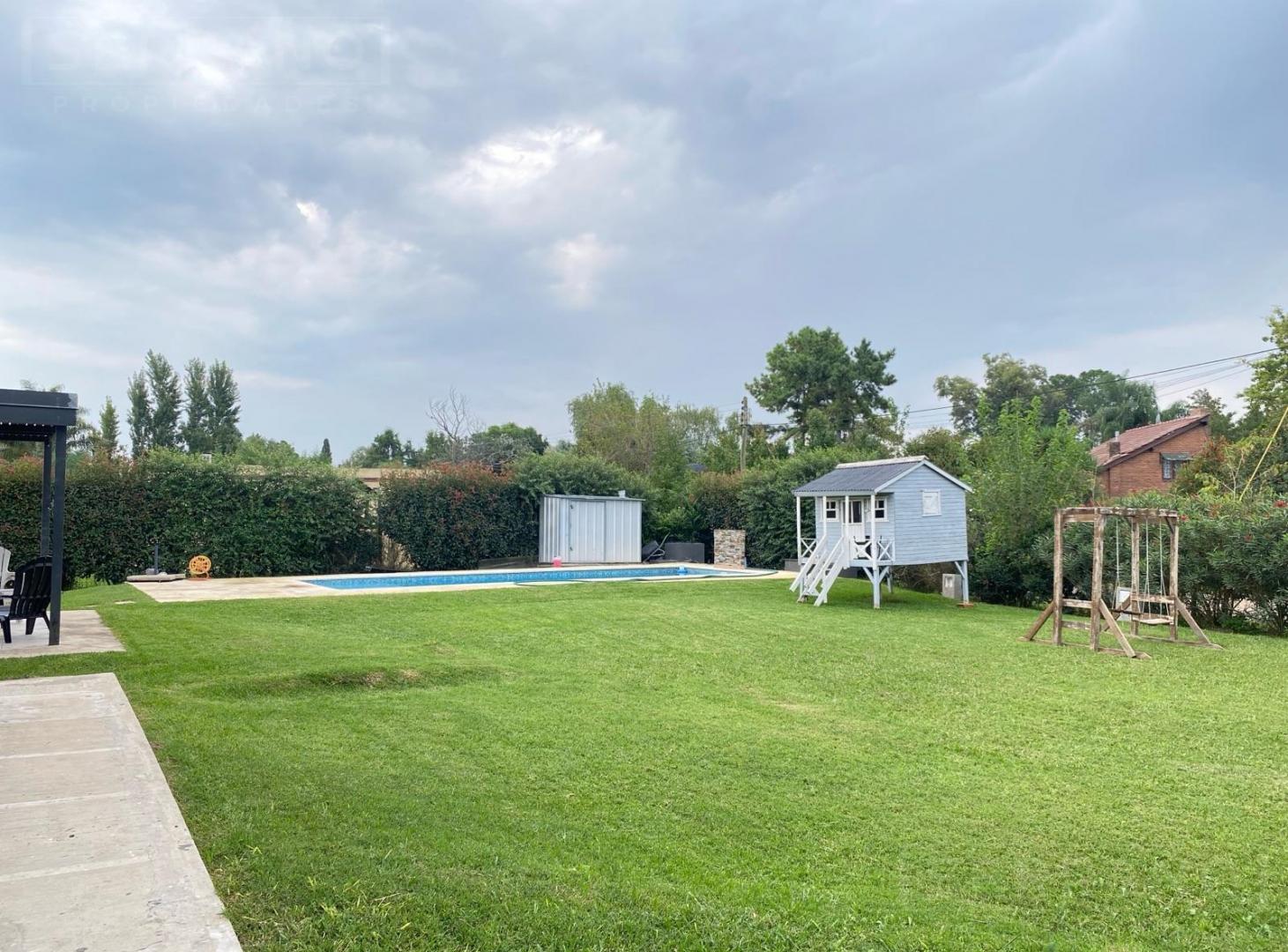 Foto de Casa en Venta de 4 ambientes sobre Lote de 969 m2 y pileta. Parque, imagen 4