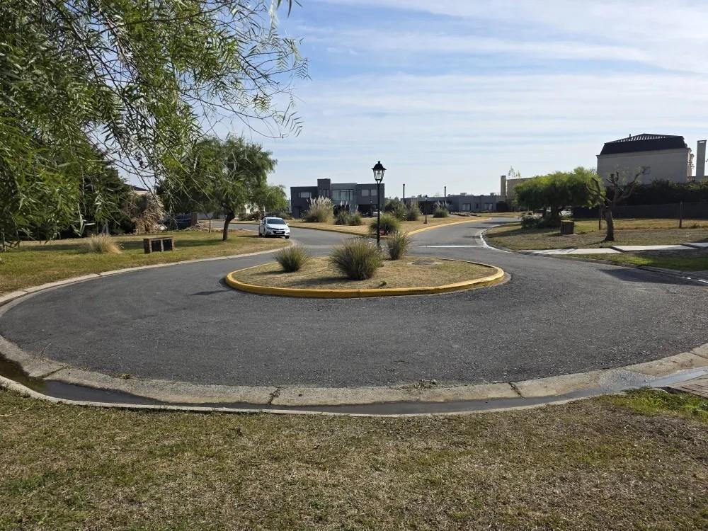 Foto de Lote en venta a la laguna en Area 6, apto credito, escriturado, Barrio, imagen 1