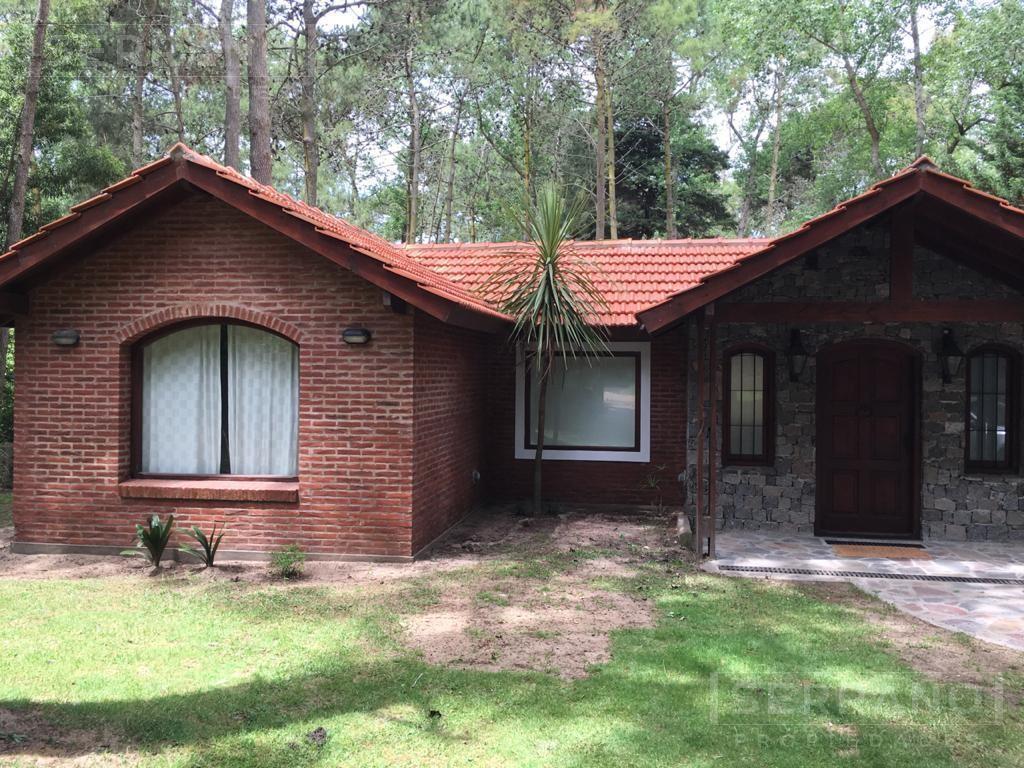 Foto de Venta, Casa de 3 dormitorios, 1 suite, Depcia. Parque. Carilo, Costa, imagen 1