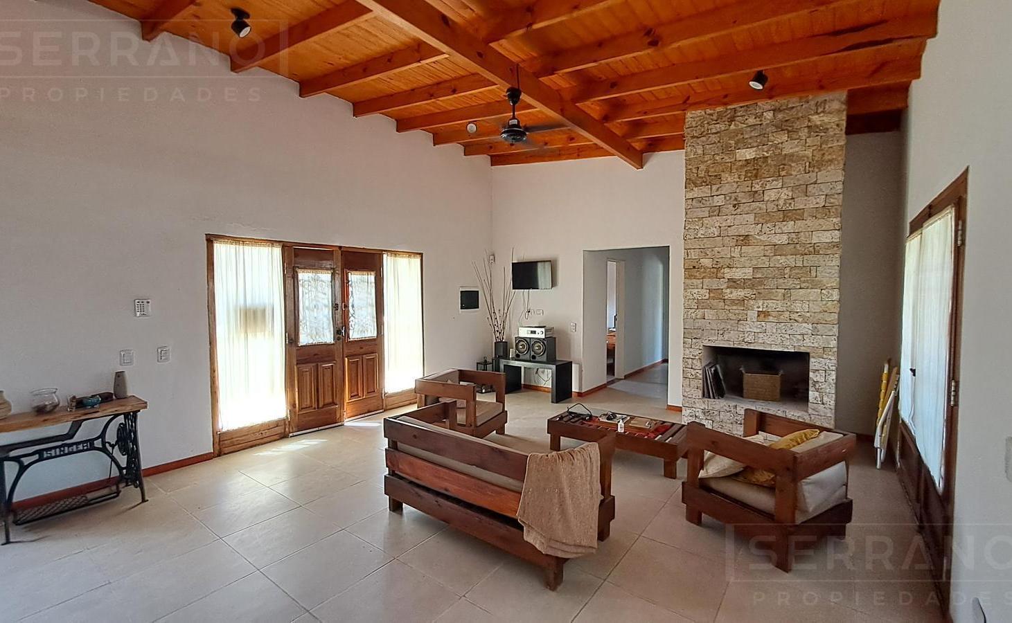 Foto de LDO Venta Casa 4 amb Pileta Cuarto exterior Lote 1875m2 El Remanso, imagen 3