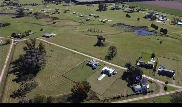 Foto de Venta lote 2000 m2 en ESPINILLO GOLF, CLUB DE CAMPO. Lujan, imagen 3