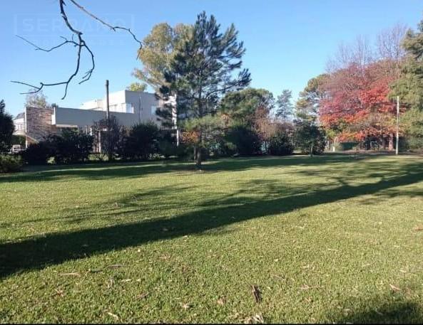 Foto de Venta Lote de 1500 m2 en Barrio Cerrado San Joaquín. Capilla del Señor, imagen 2