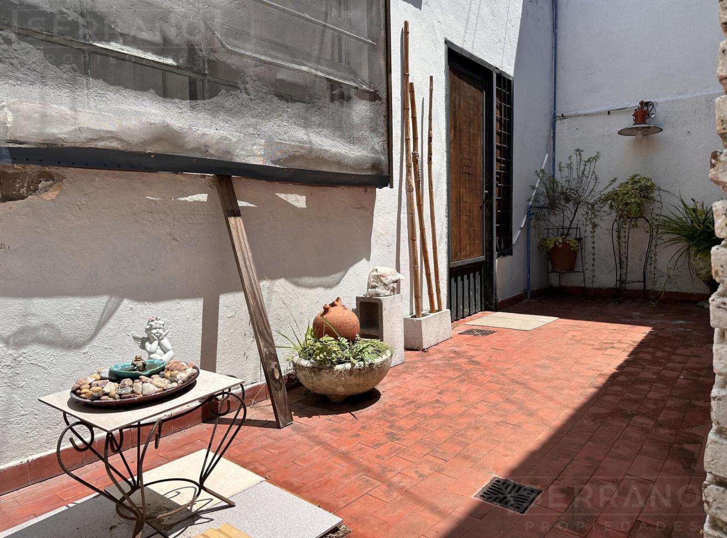 Foto de PH en venta de 4 ambientes con patio ideal para refaccionar en San, imagen 4