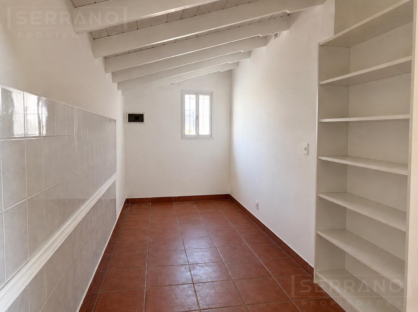 Foto de Venta casa 4 ambientes con jardin y pileta en Benavidez, imagen 5
