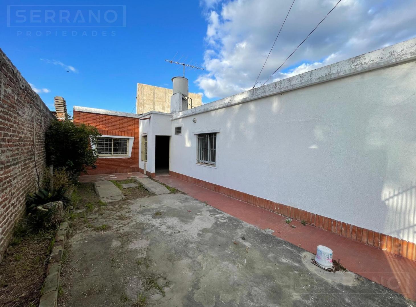 Foto de Venta casa 5 ambientes, con jardin y parrilla, Apta credito - Escobar, imagen 2