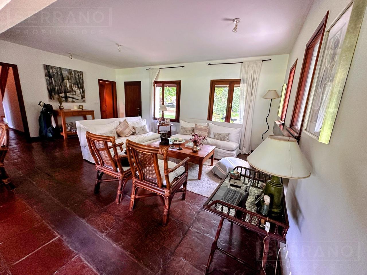Foto de Casa con piscina en alquiler Fiestas y Enero 2027 en Estancias del Pilar, imagen 4