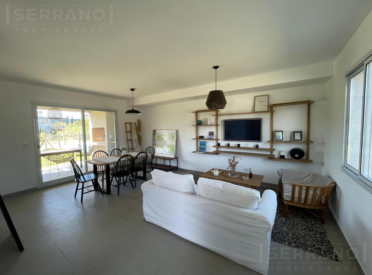 Foto de Casa 4 ambientes , 3 dormitorios en DECS Tortugas – Jardín, parrilla y, imagen 3