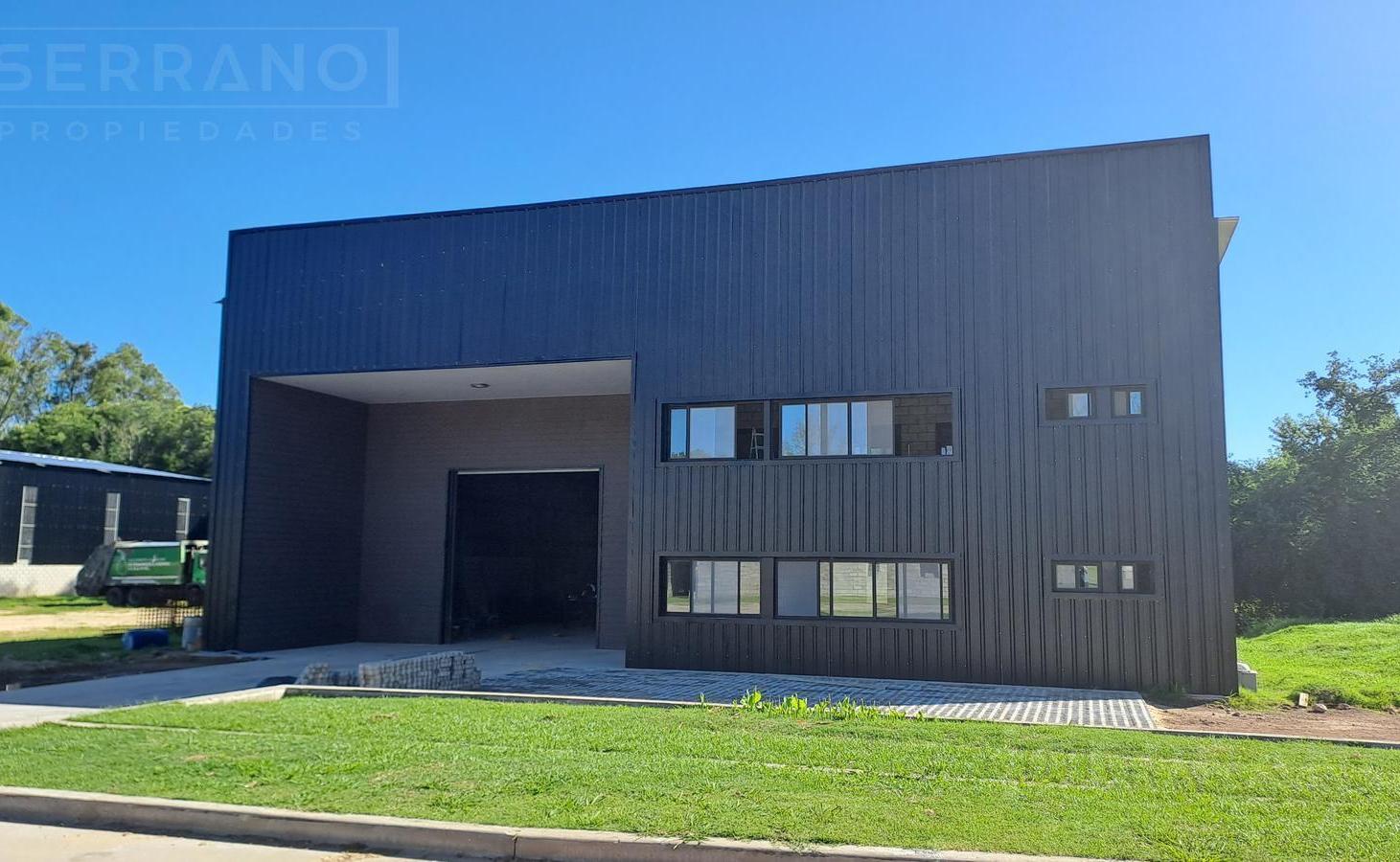 Foto de Alquiler Comercial Galpón 1000m1 Parque Industrial. Pavon. Exaltacion, imagen 1