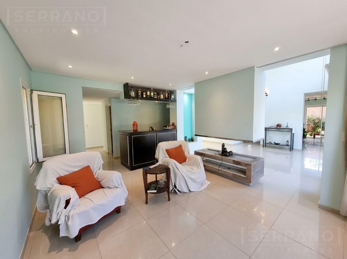 Foto de Venta casa 4 dormitorios en Parque Sakura, Exaltacion de la Cruz, imagen 2
