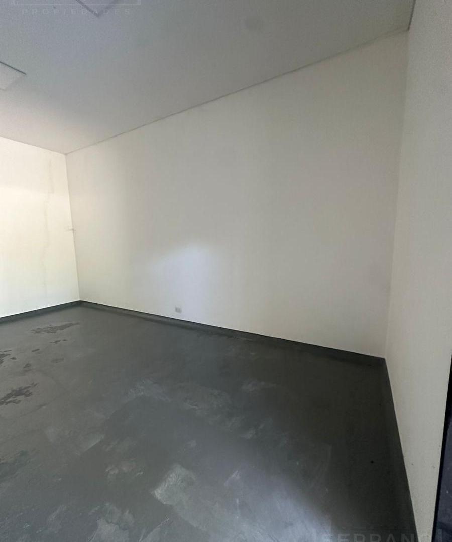 Foto de Venta galpon en Exaltacion De La Cruz, imagen 3