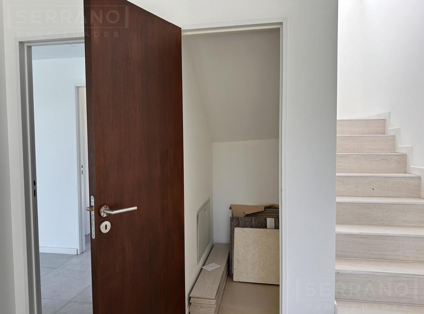 Foto de Venta casa a estrenar con pileta en el barrio El Cantón Golf, Escobar, imagen 2