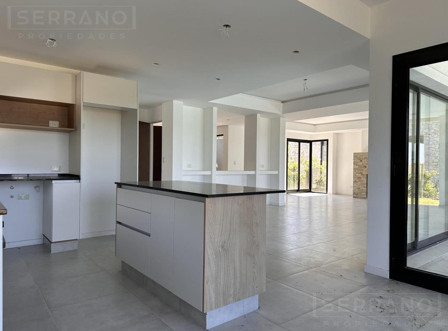 Foto de Venta casa a estrenar con pileta en el barrio El Cantón Golf, Escobar, imagen 4