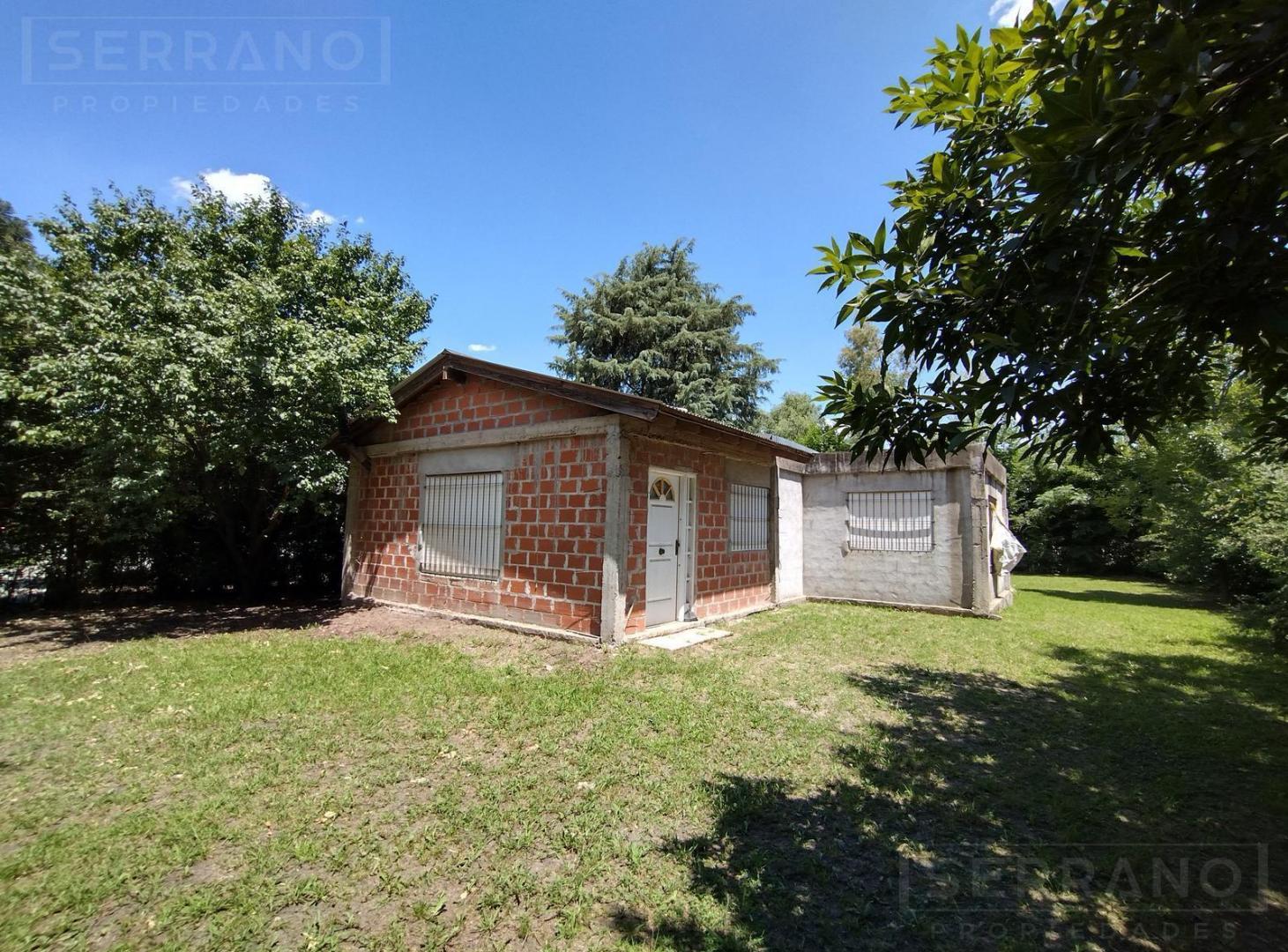 Foto de Venta. Casa a terminar. Sobre lote de 700 m2. Parque Sakura. Exaltacion, imagen 1