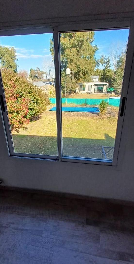 Foto de Venta casa 4 ambientes, 3 baños, Barrio Parque Sakura, Exaltación de la, imagen 4
