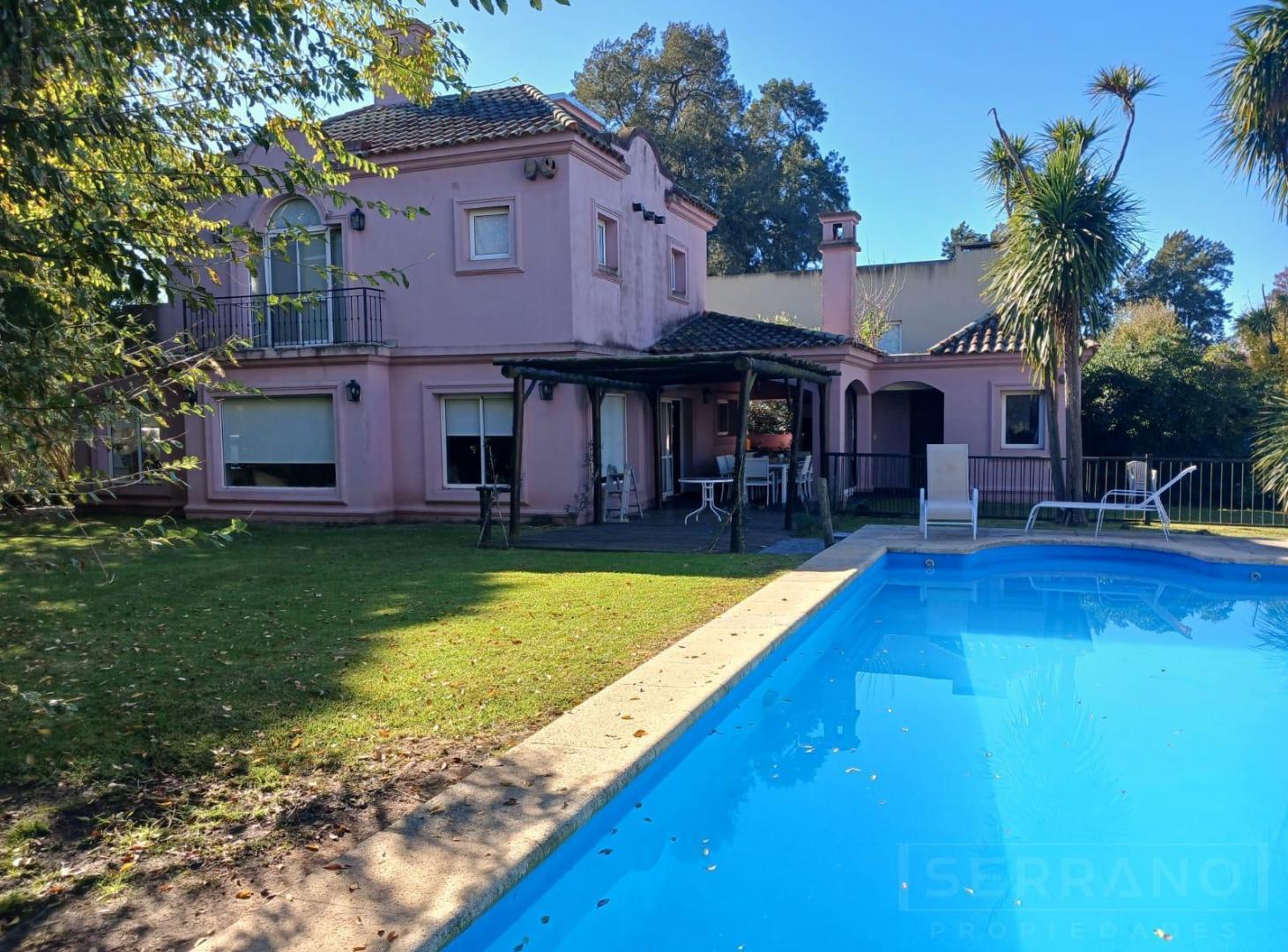 Foto de Venta casa 4 ambientes en El Bosque, Campana, imagen 1