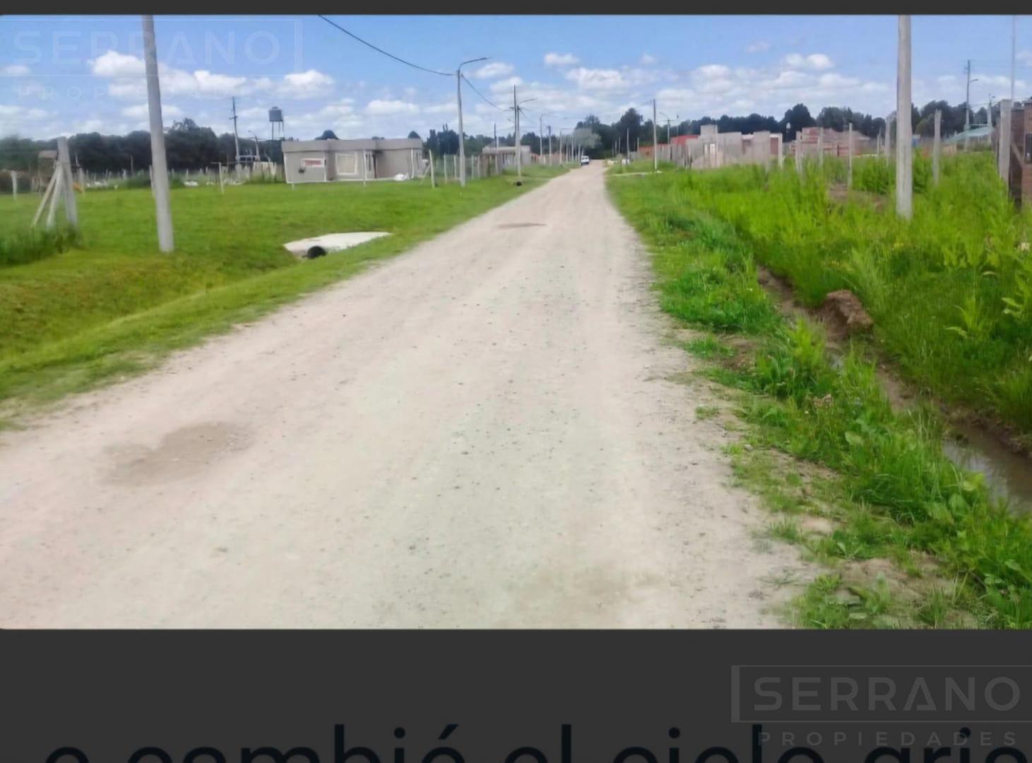 Foto de Venta Terreno de 1600m2 con mejoras, Parque Sakura II, Exaltación de la, imagen 5