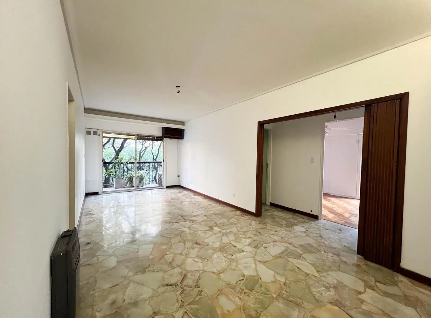 Departamento de 4 Ambientes con Dependencia - Av. Pedro Goyena - Caballito 2
