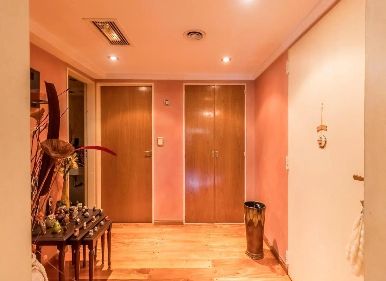 Piso de 6 Ambientes con dependencia - 2 Cocheras en Caballito 4