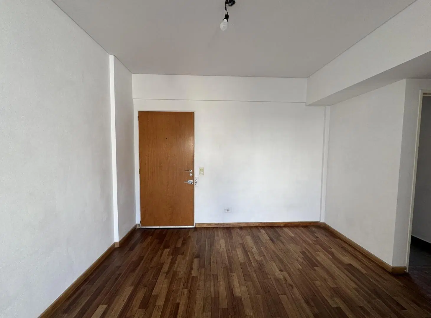 Departamento 3 Ambientes con Balcon en Flores 5