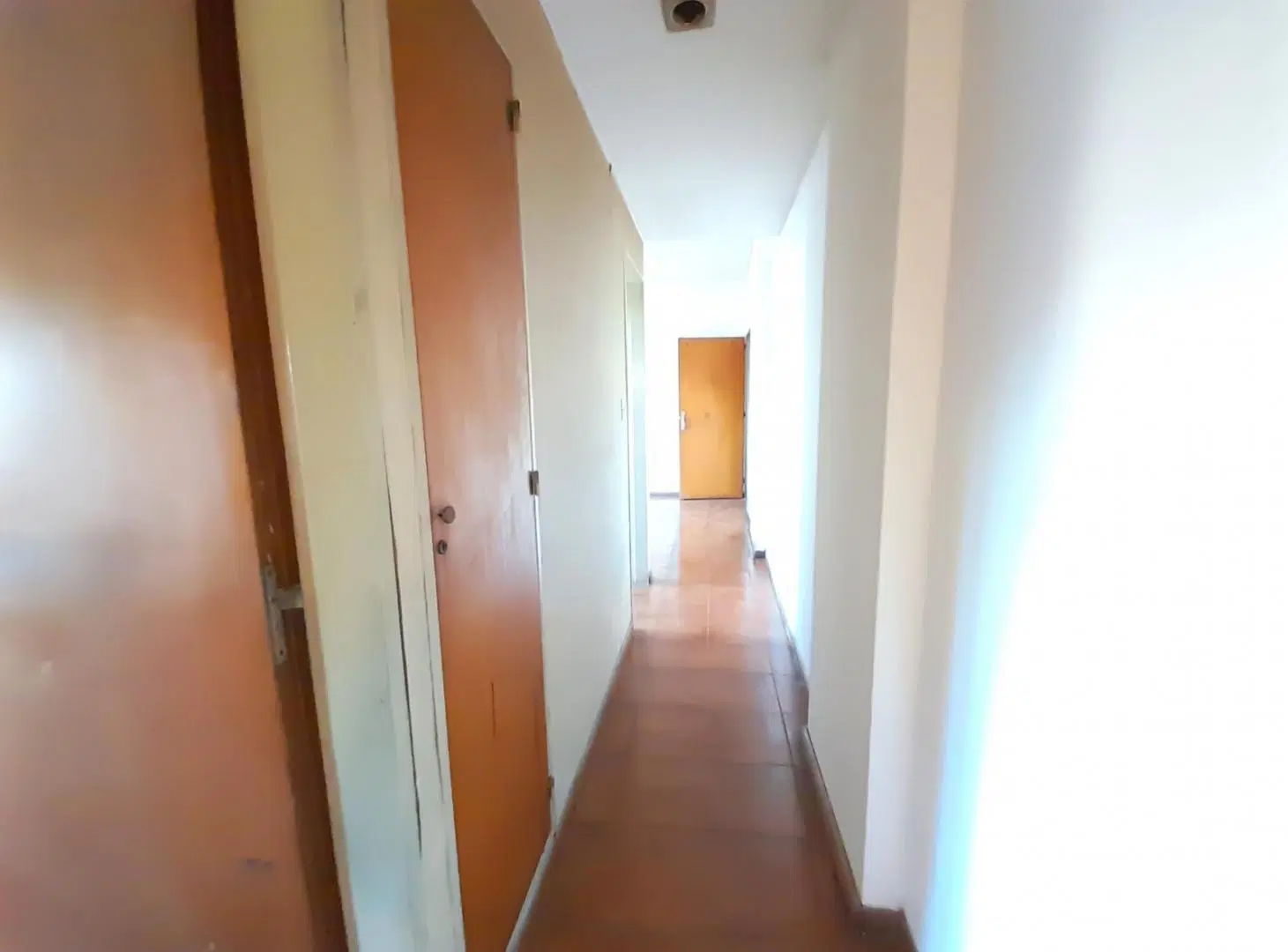 Departamento de 2 Ambientes por escalera  en Villa Gral. Mitre 5
