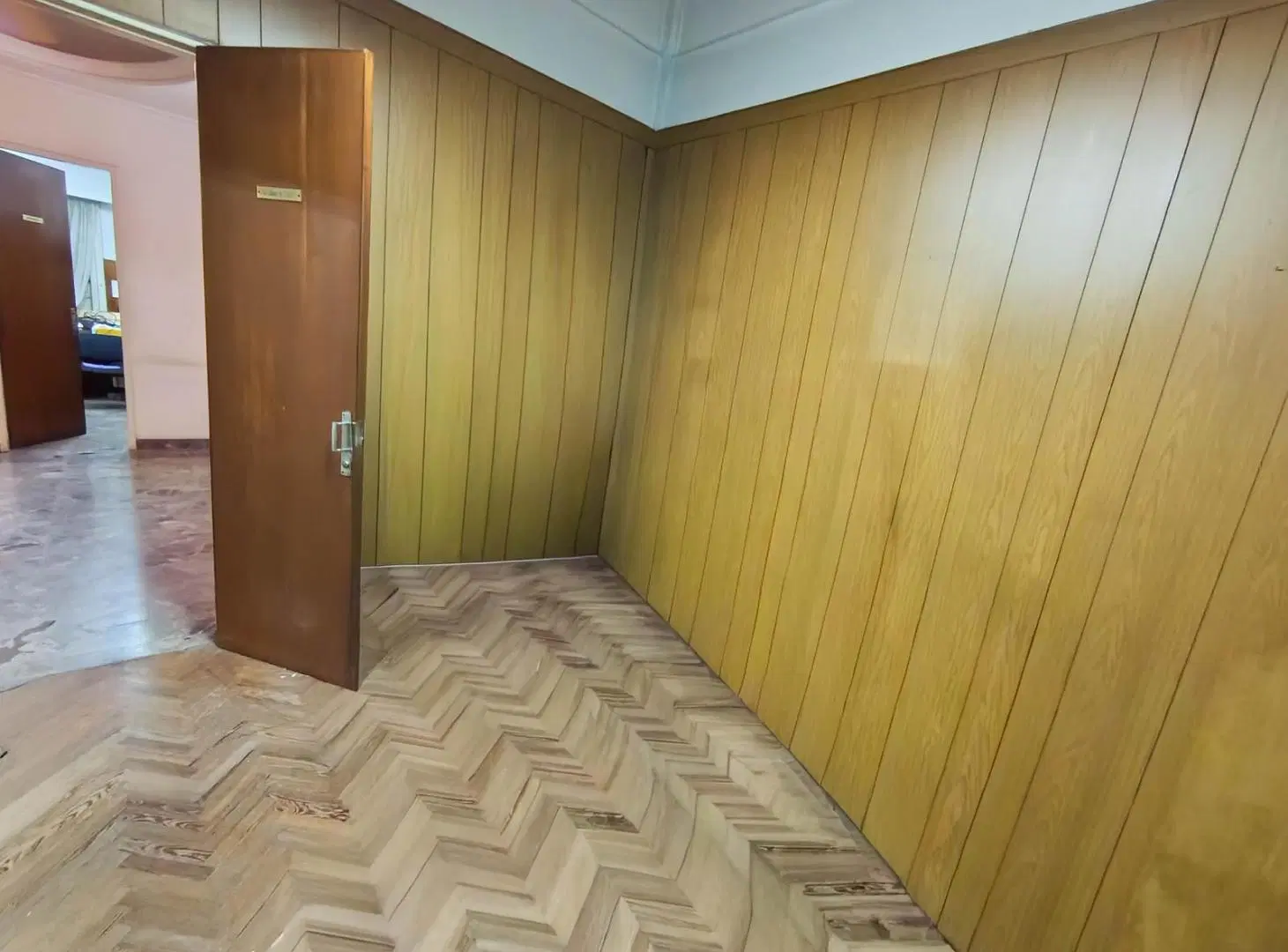 Edificio Comercial en Balvanera, Lote propio 4