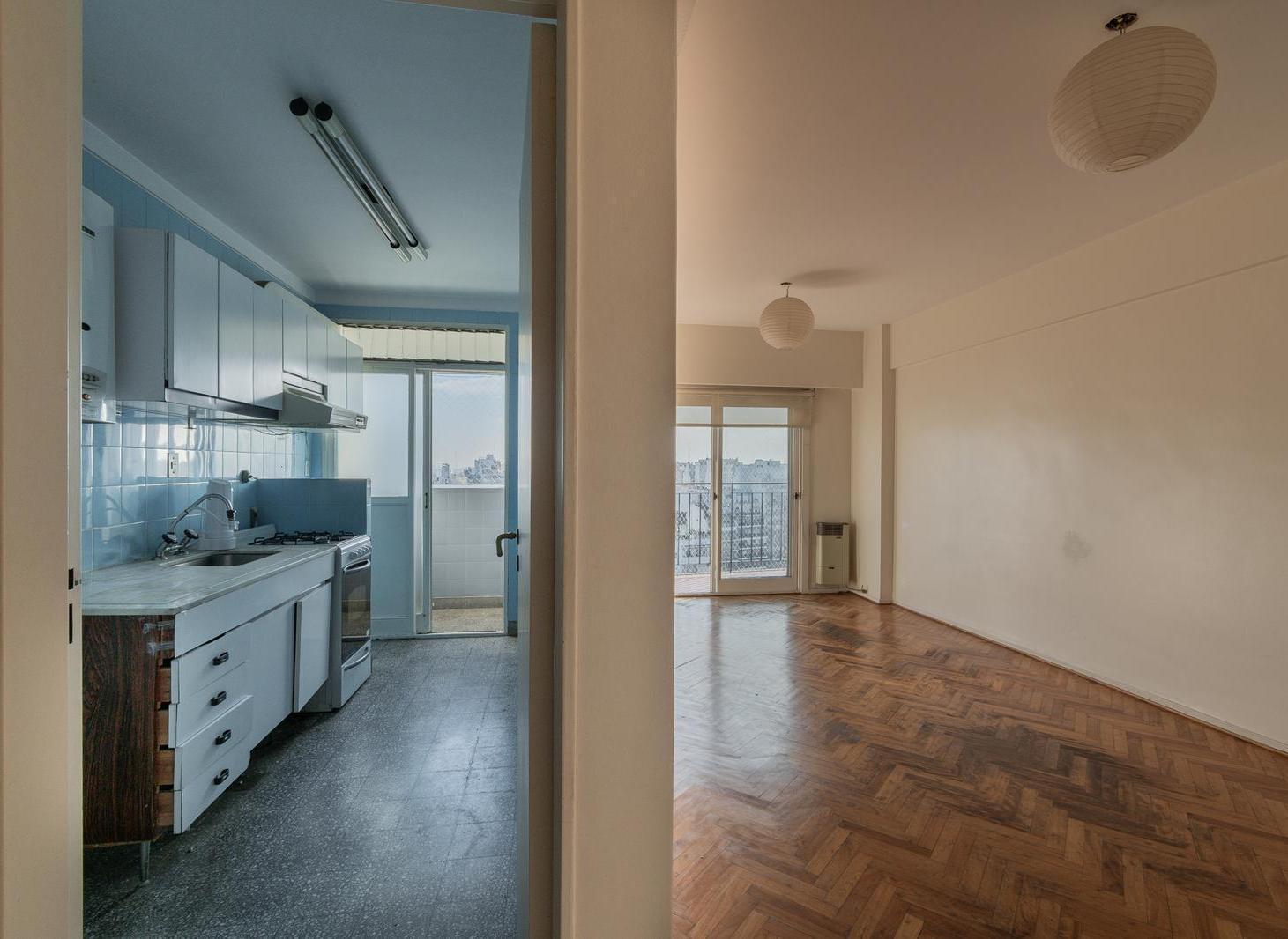 Foto de Departamento 2 Ambientes con balcón - Av. Pedro Goyena - Apto credito, imagen 5