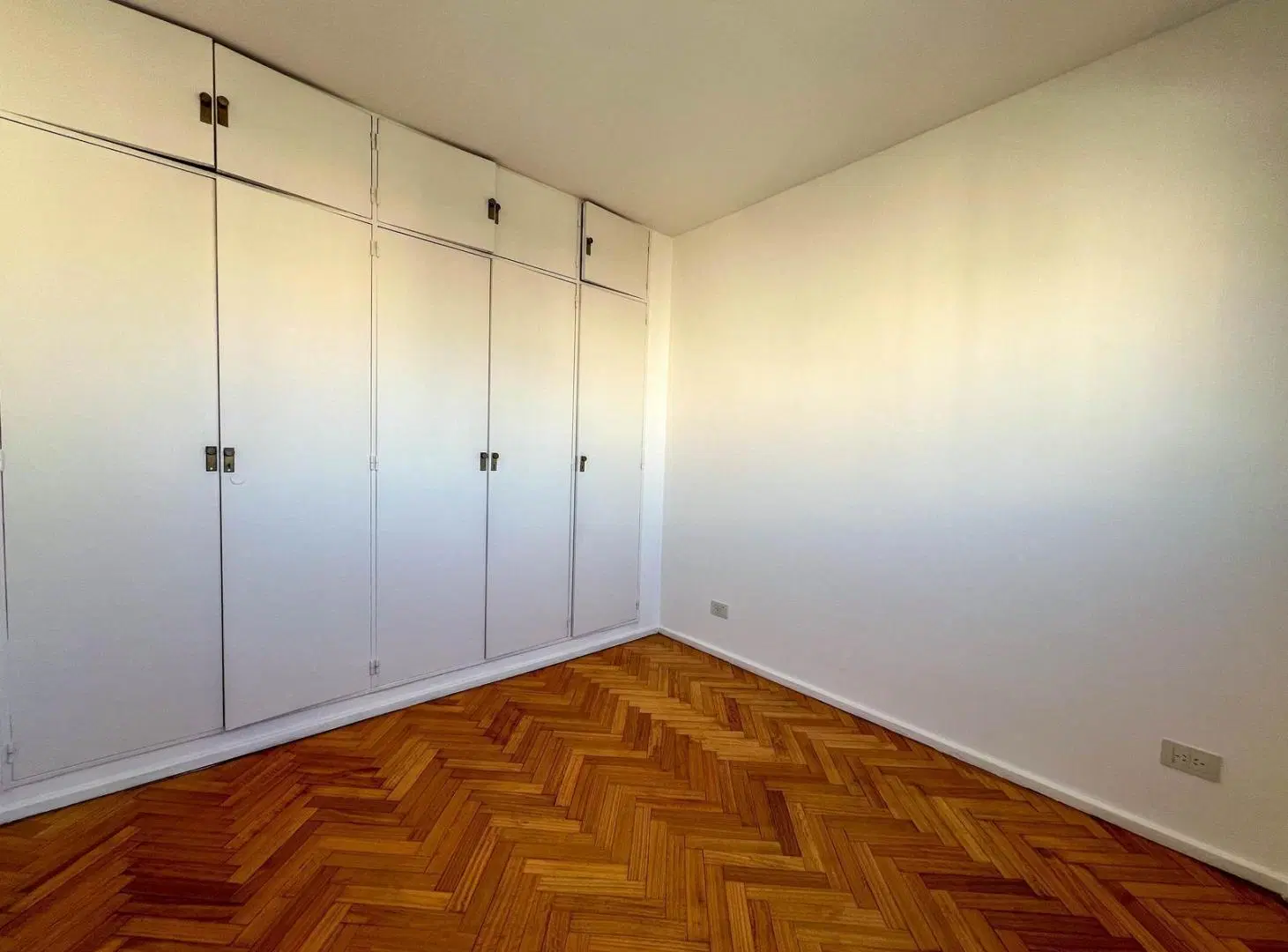 Departamento de 2 Ambientes con balcón en Caballito 3