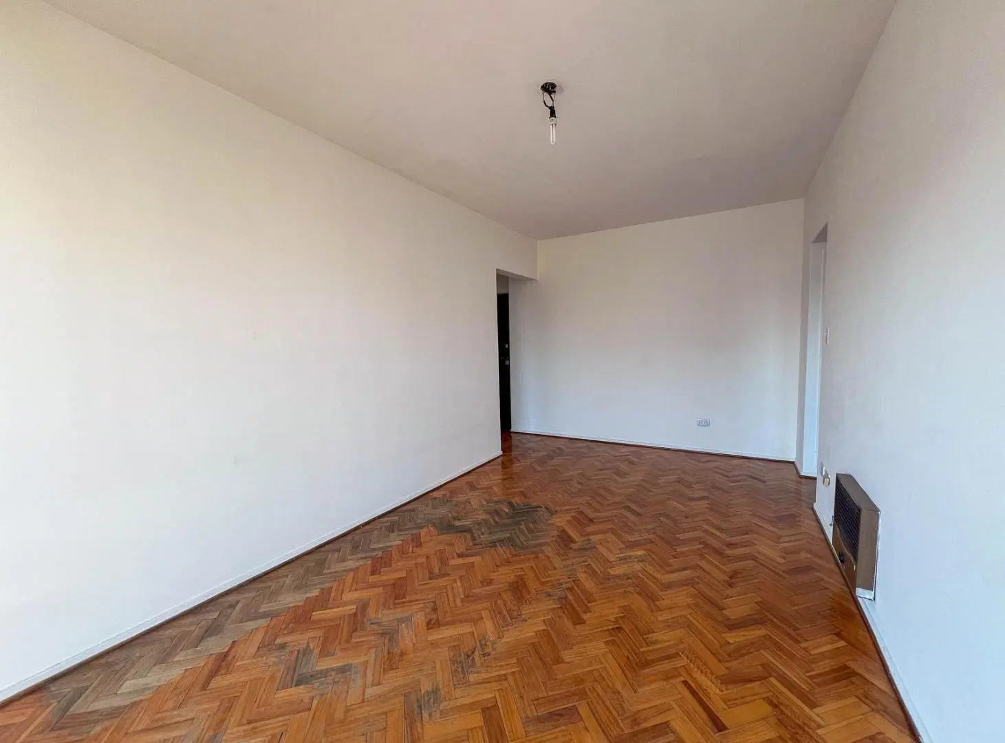 Departamento de 2 ambientes con Balcón en Caballito 3