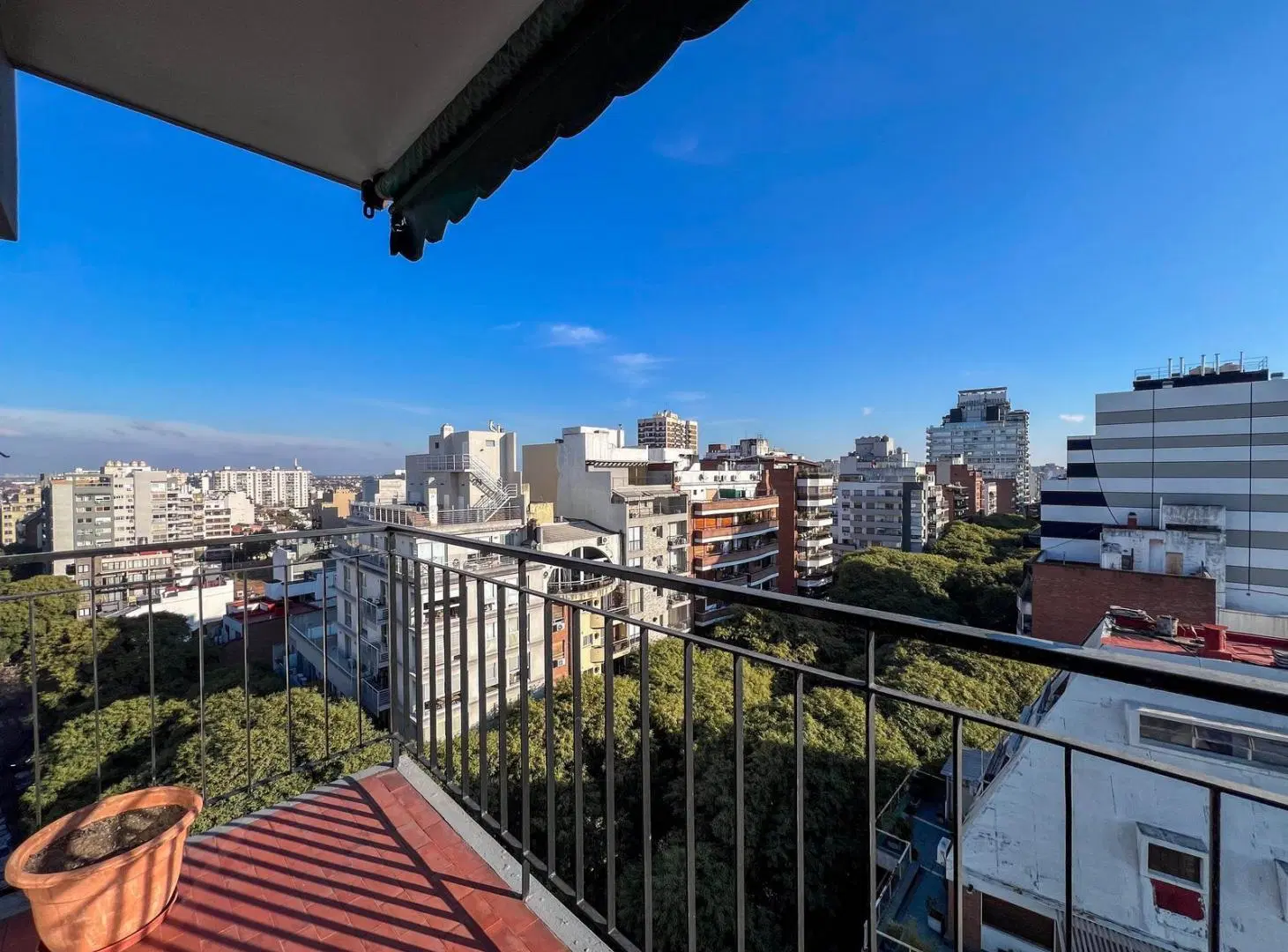 Departamento de 2 ambientes con Balcón en Caballito 4