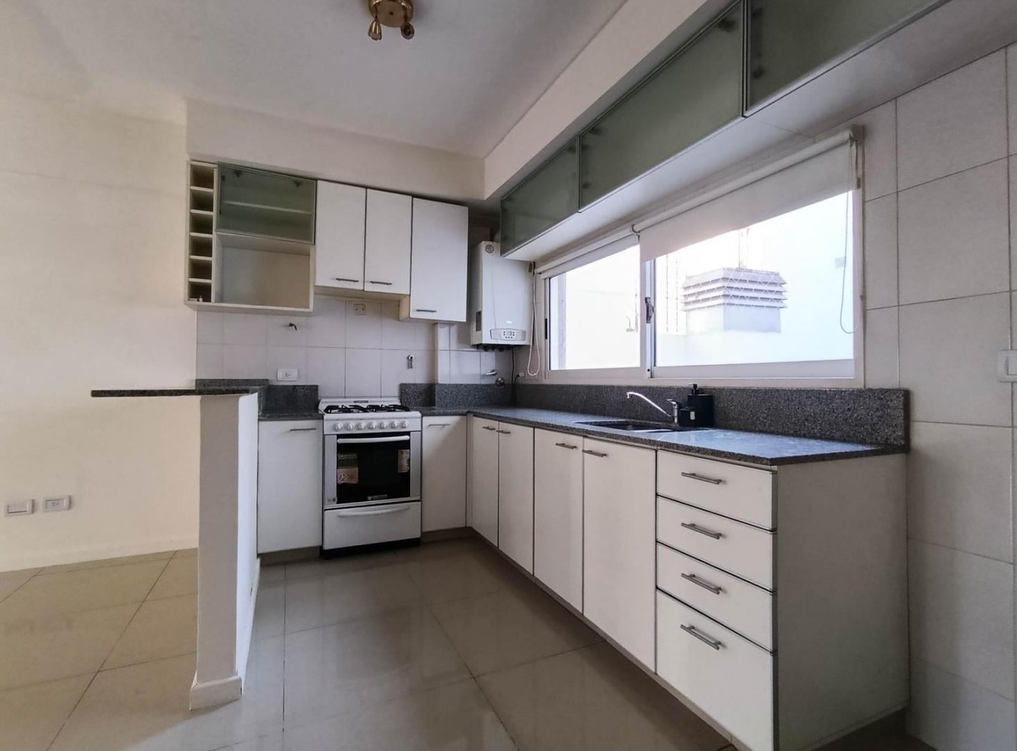Foto de Departamento de 2 ambientes con Cochera en Caballito, imagen 5
