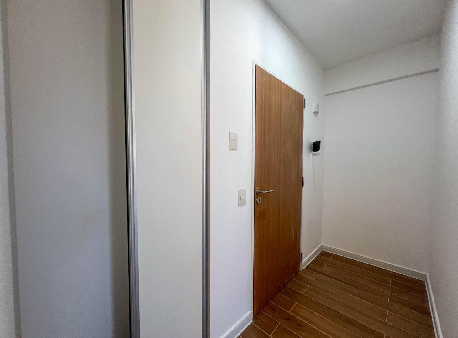 Foto de Departamento de 1 Ambiente con Balcón en Parque Chacabuco, imagen 4