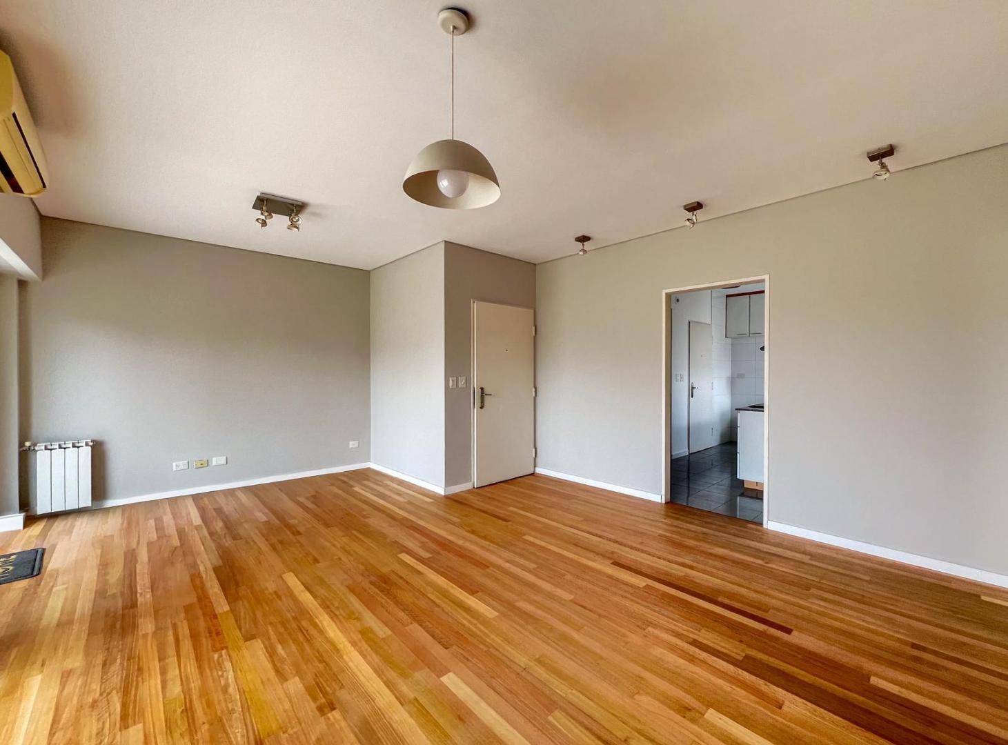 Foto de Semipiso de 2 Ambientes con Balcón - Terraza en Caballito, imagen 3