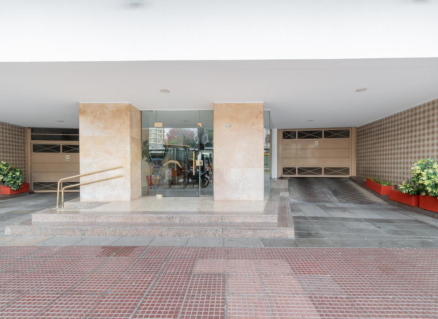 Foto de Departamento de 4 Ambientes con balcon - San Telmo - Apto credito, imagen 3