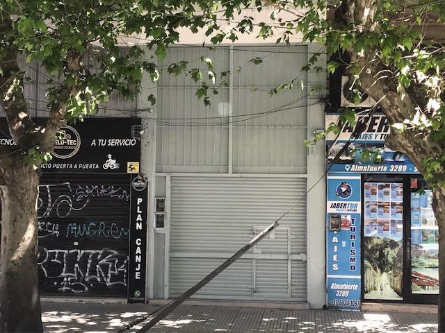 LOCAL 32 M2. COMERCIAL. VENDE. SAN JUSTO CENTRO.