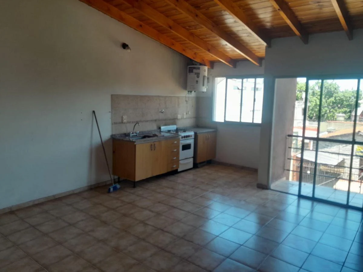 Departamento de 2 Ambientes en Alquiler en Lomas del Mirador