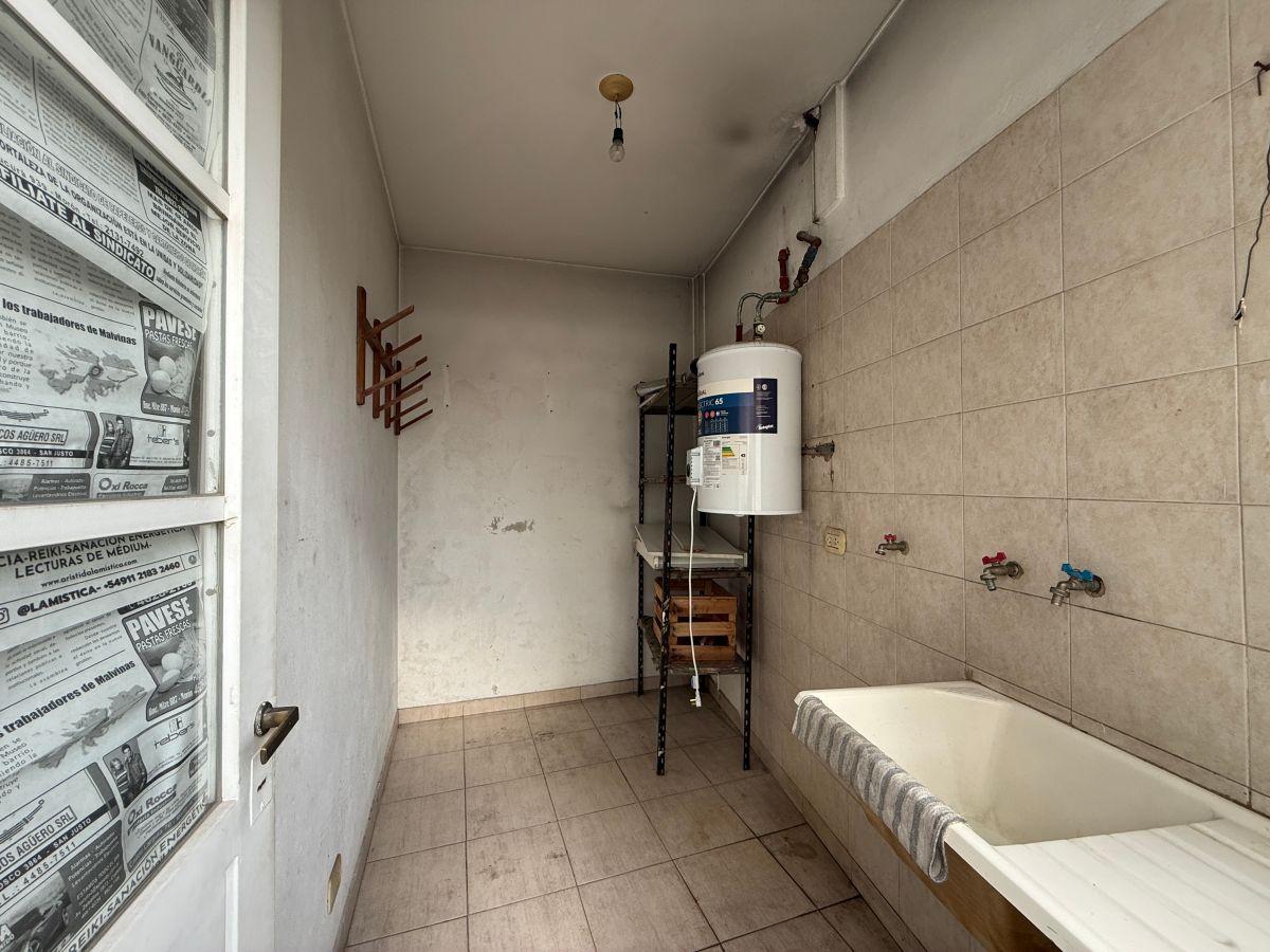 Foto de Departamento 3 Ambientes en Alquiler en San Justo, imagen 2